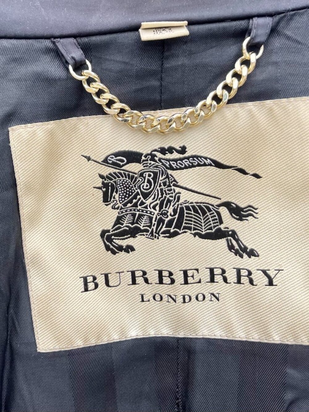 Burberry London Black Quilted Down Fox Fur Hooded Puffer Belted - Size 4. - Picture 10 of 14